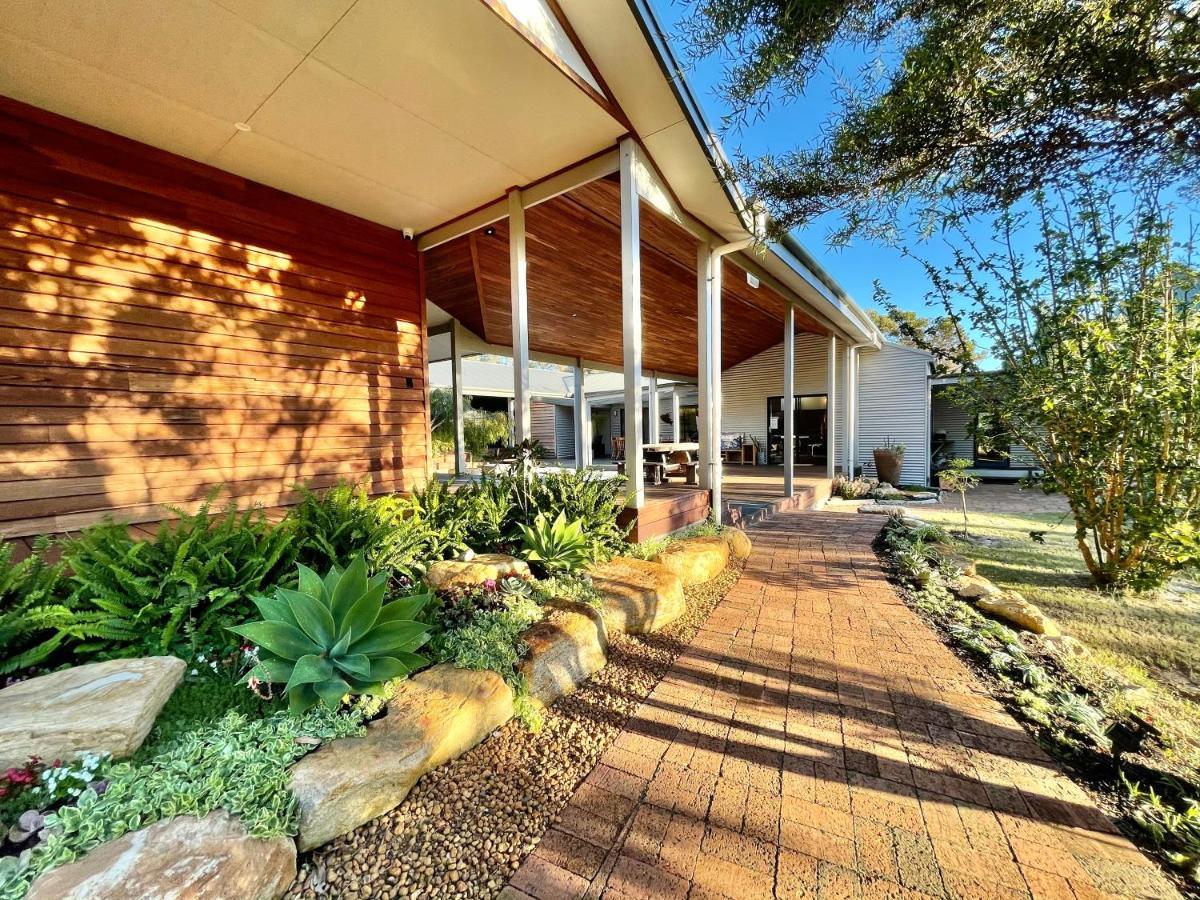 Grape Juice Retreat Rustic Romantic Gateway 5Mins To Beaches & Town Margaret River Ngoại thất bức ảnh