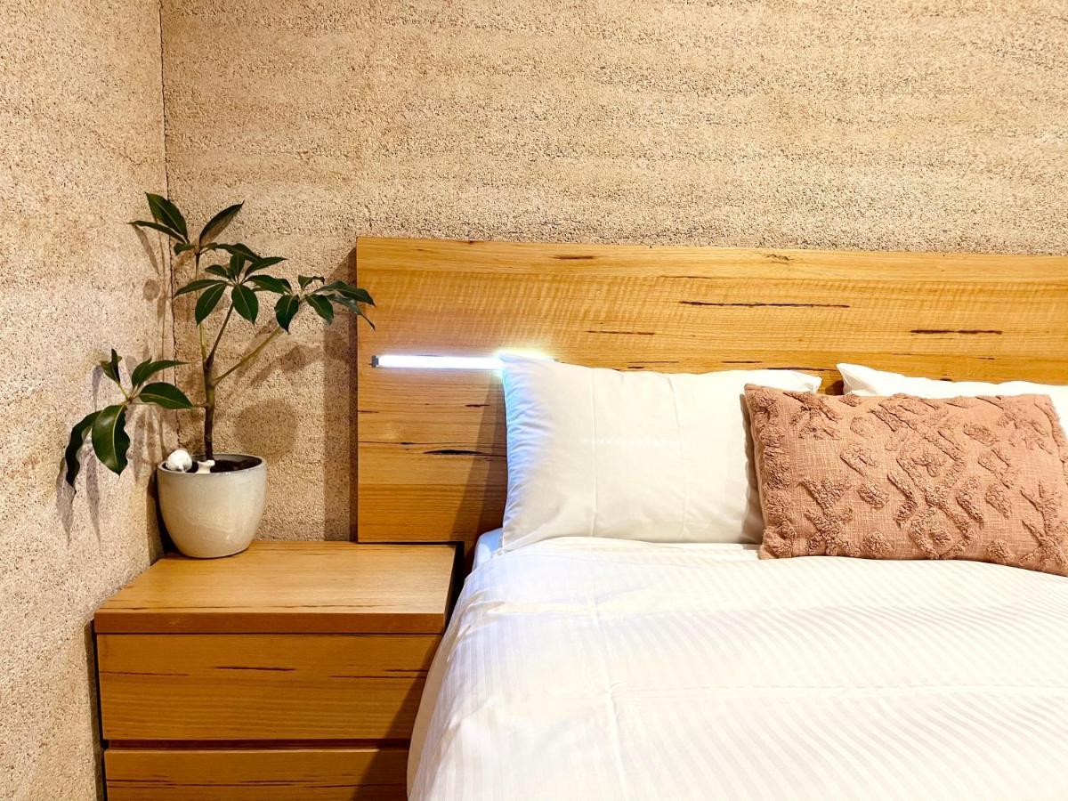 Grape Juice Retreat Rustic Romantic Gateway 5Mins To Beaches & Town Margaret River Ngoại thất bức ảnh