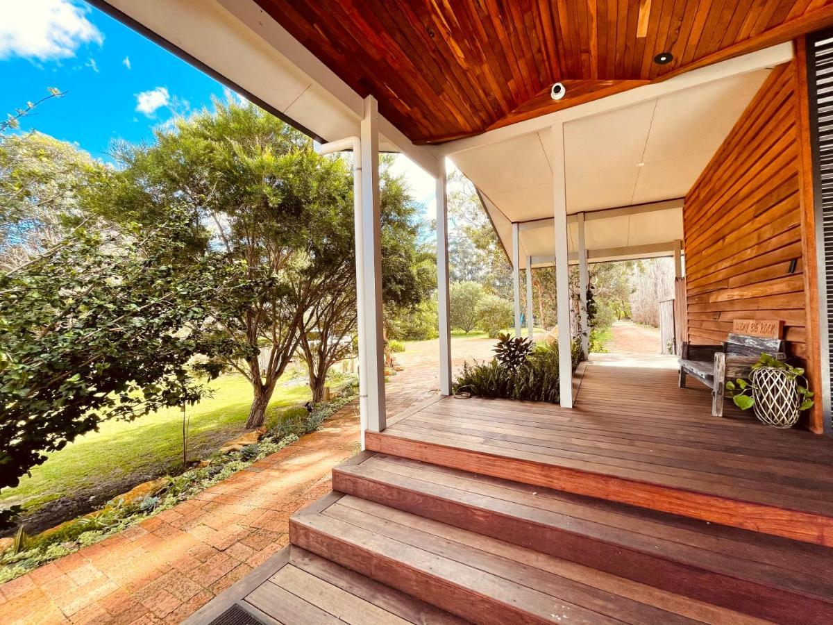 Grape Juice Retreat Rustic Romantic Gateway 5Mins To Beaches & Town Margaret River Ngoại thất bức ảnh